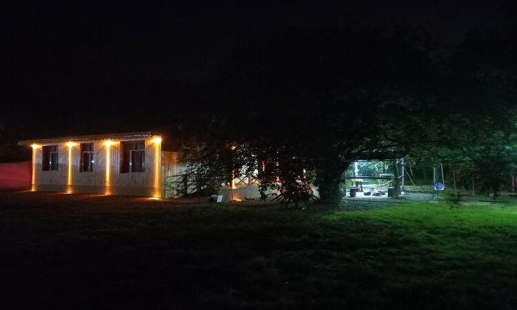 استئجار Adel Talesh Forest Cottage