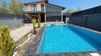 ویلا چوبی استخردار لیانا