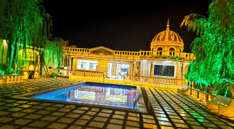 رزرو ویلای هخامنش اصفهان با اسخر آب گرم