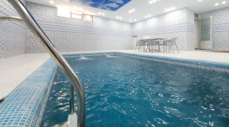 اجاره ویلا استخر آبگرم ملورین