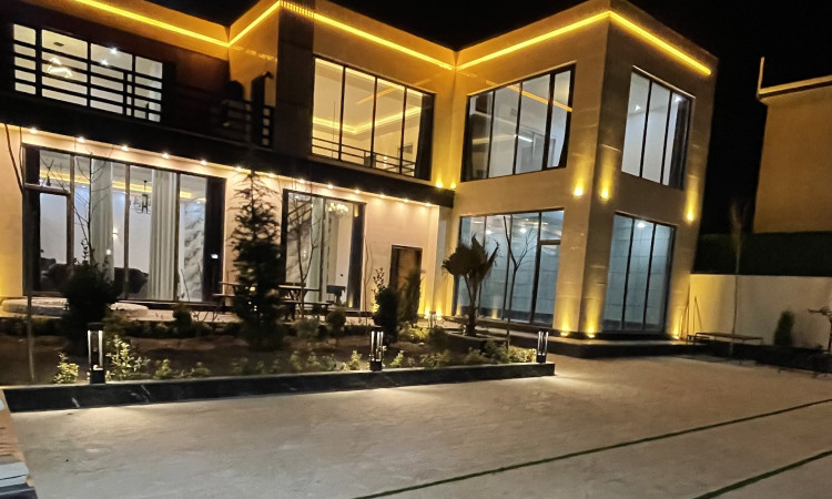 اجاره ویلا مدرن چهار خواب آلوارس کردان