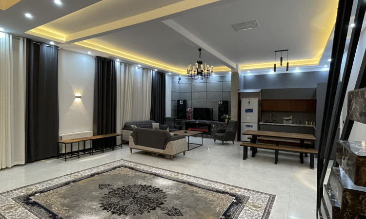 اجاره ویلا مدرن چهار خواب آلوارس کردان