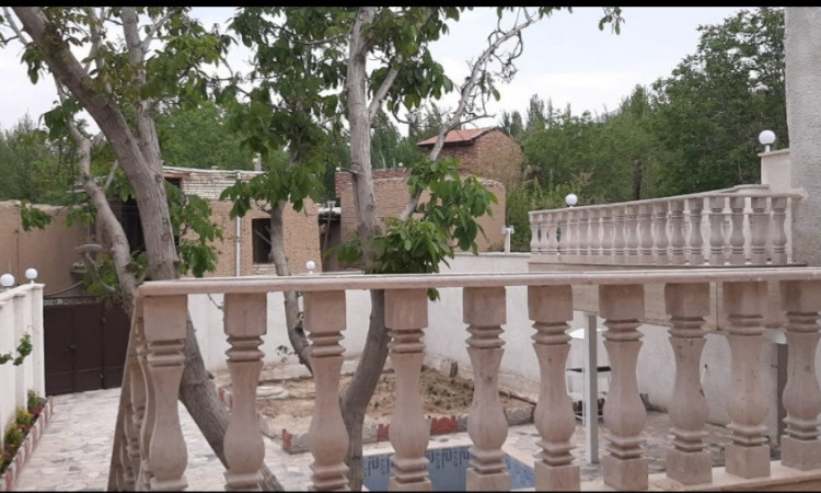 اجاره ویلا تک خواب مبله در باغبهادران صادق اباد