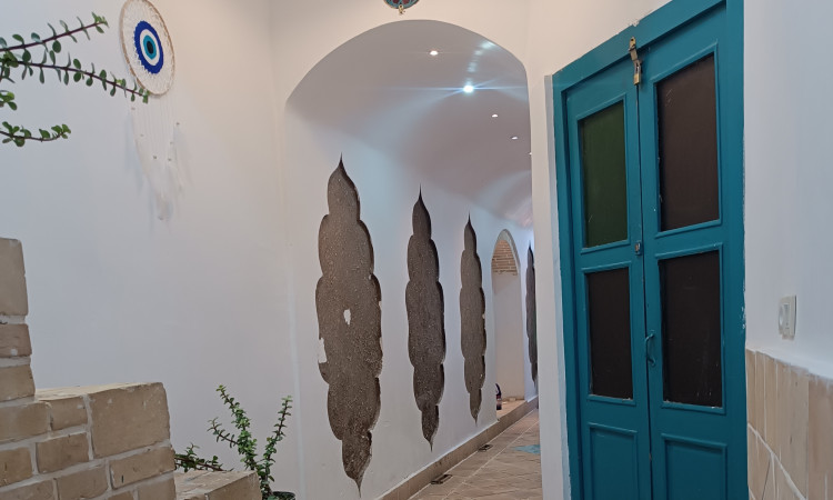 اجاره سوئیت سنتی آرامش (واحد احترام خانوم)