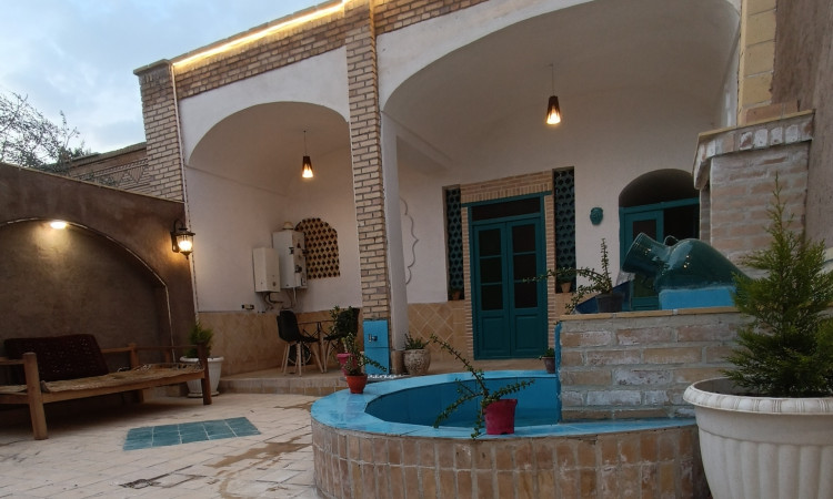 اجاره سوئیت سنتی آرامش (واحد احترام خانوم)