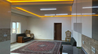 شقة حديثة البناء مكونة من غرفتي نوم مطلة على البحر