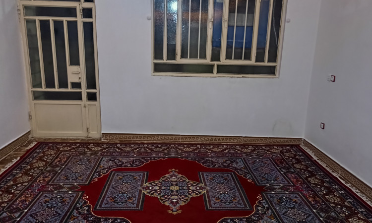 اجاره ویلا تک خواب بهار خرم آباد(طبقه ی بالا)
