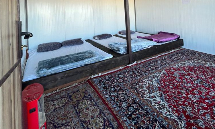 اجاره کلبه 4 نفره تختدار جلو شیشه ای