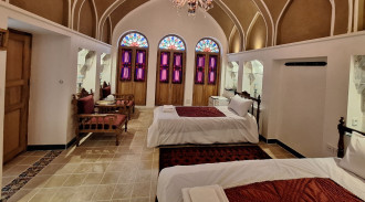 رزرو هتل سنتی دلنواز اتاق تاج السلطنه