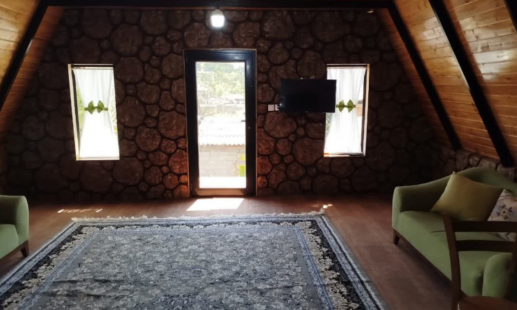 اجاره کلبه سوییسی تراس دار