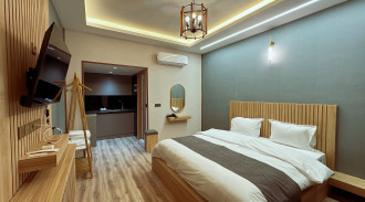 منزل الأم (غرفة 103)