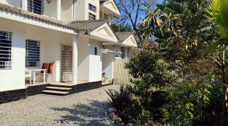 اجاره ویلا دو خواب حیاط دار