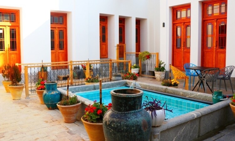 رزرو هتل بوتیک خانه صدیق واحد 6