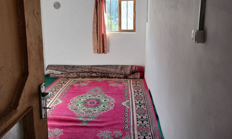 ویلا آستارا ورودی حیران