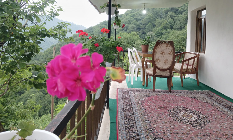 ویلا آستارا ورودی حیران
