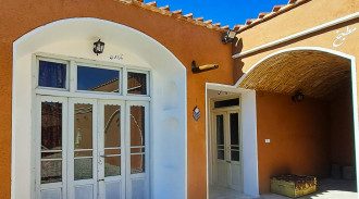 اقامتگاه بوم گردی خانه مادری نجف آباد -اتاق ناردون