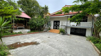 فيلا دوبلكس على الشاطئ في مدينة بارك آبي