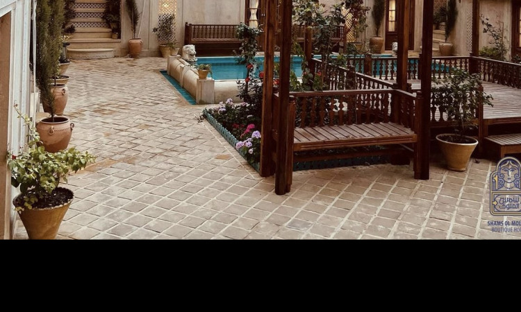 بوتیک هتل شمس الملوک(ارسی یاقوت)