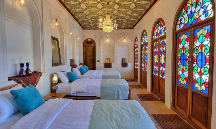 بوتیک هتل شمس الملوک(سوییت ارسی مروارید)