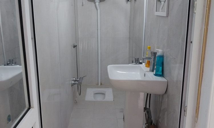 اجاره سوئیت 30 متری با پشت بام 130 متری