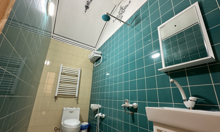 رزرو هتل عمارت ایرانی اتاق دو تخته دبل(گلابتون)