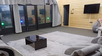 رزرو کلبه سوئیسی سه خوابه در دل کوه