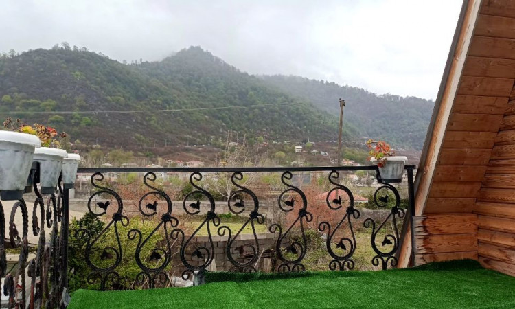 اجاره کلبه سوییسی باران