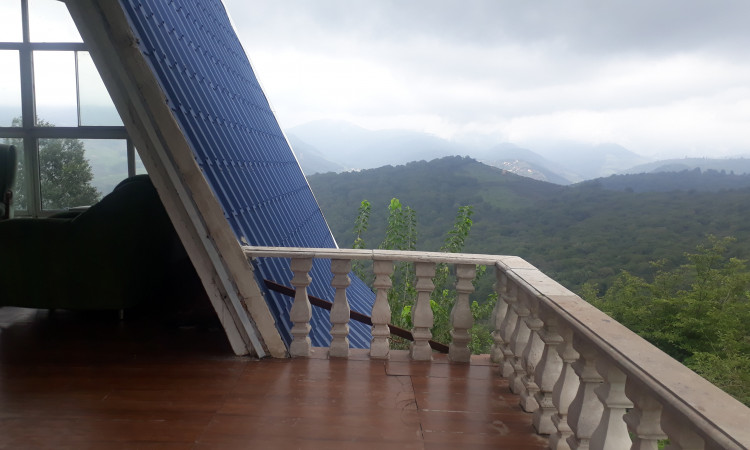 کلبه آبی (Blue Cabana)