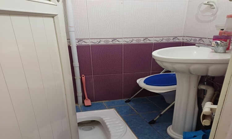 65 -meter -long ali -bedroom rental rental