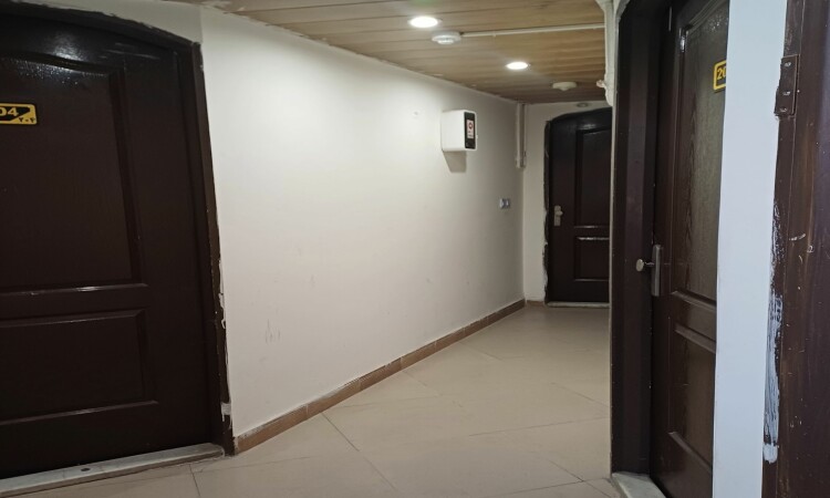 65 -meter -long ali -bedroom rental rental