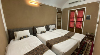 رزرو بومگردی خانه آذری ها با صبحانه واحد 5 تخته (1)