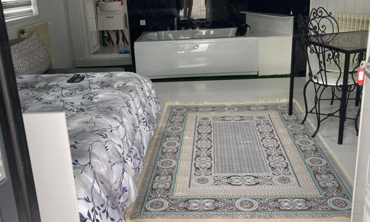 اجاره سوئیت جکوزی دار شباهنگ
