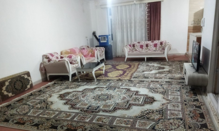 رزرو واحد تک خوابه در همدان ، علی صدر