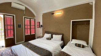 رزرو بومگردی خانه آذری ها با صبحانه واحد 3 تخته