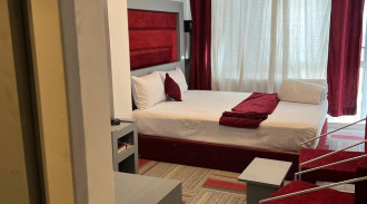 حجز فندق عراد غرفة بستة أسرة