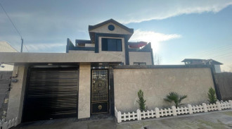 فيلا شاطئية مع مسبح في منطقة أنزالي آزاد