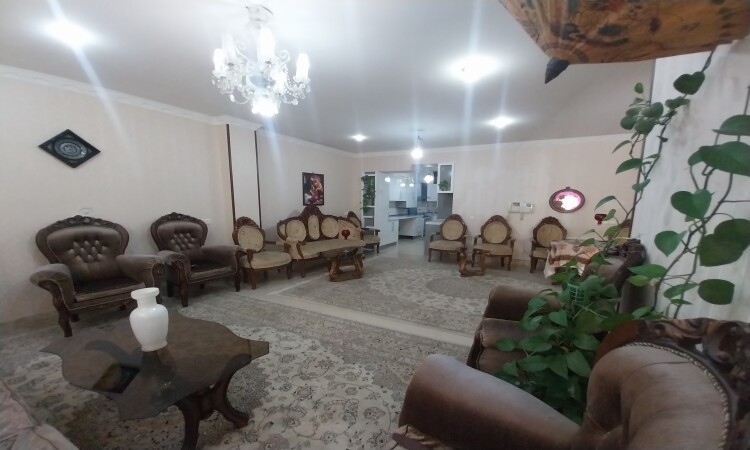 اجاره آپارتمان دو خوابه نزدیک پل خواجو