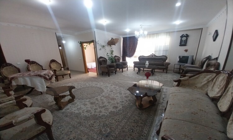 اجاره آپارتمان دو خوابه نزدیک پل خواجو