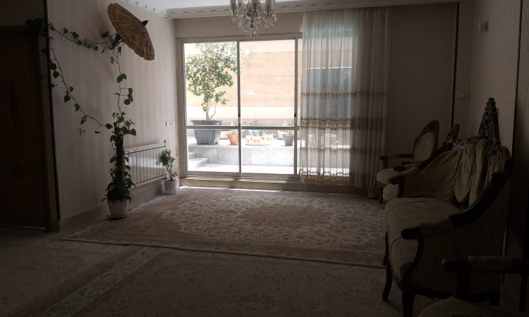 اجاره آپارتمان دو خوابه نزدیک پل خواجو