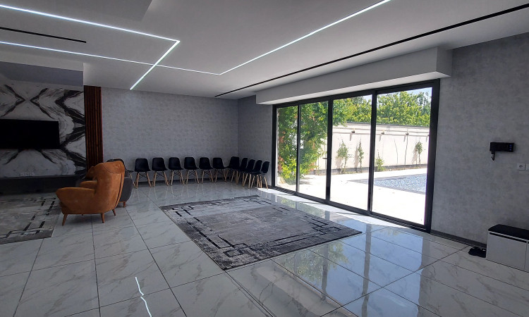 اجاره ویلا لاکچری استخردار اصفهان