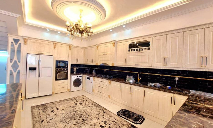اجاره عمارت مجلل و باشکوه مکس