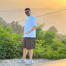 تصویر پروفایل میلاد تصویر پروفایل میلاد